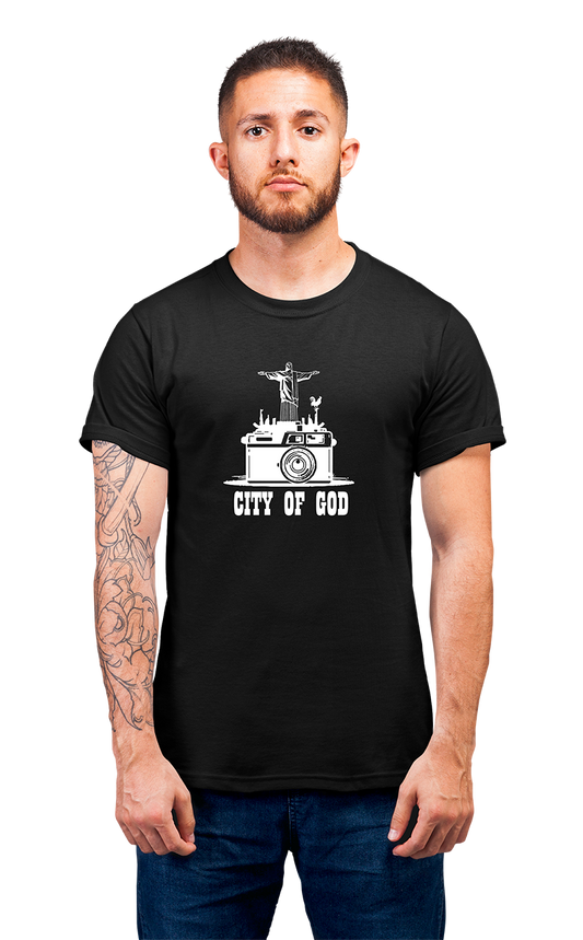 Minimalist movie-inspired T-shirt with a round neck and breathable 180 GSM material